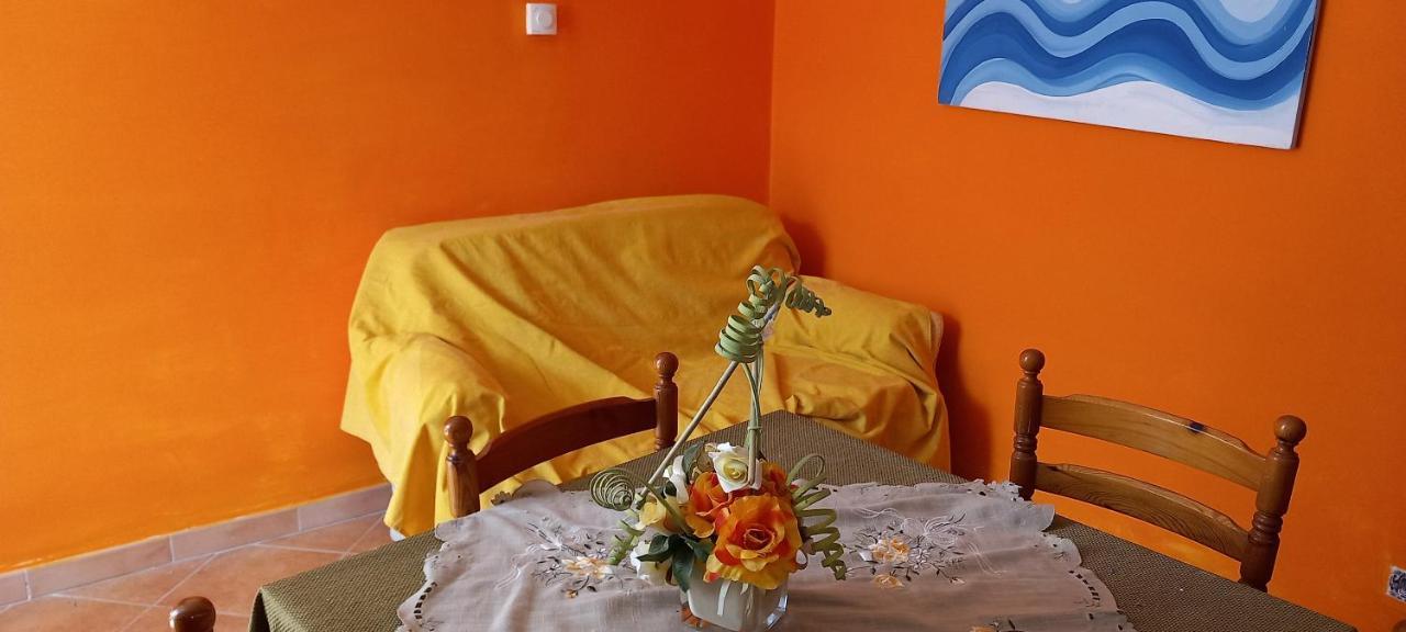 Les Petites Maisons Maison Orange